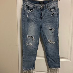 Judy Blue Capri distressed jeans size 11/30